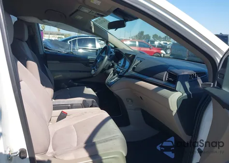 2018 Honda Odyssey Ex z USA, uszkodzony, nr VIN 5FNRL6H56JB099119